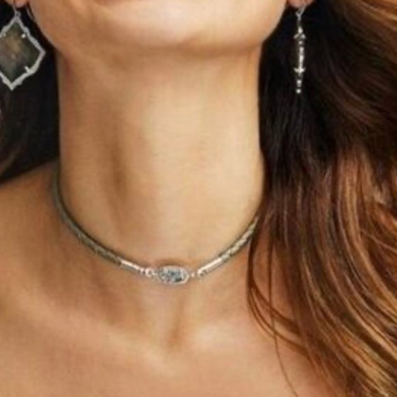 Kendra Scott Cooper Pendant Leather Rope Choker in Gray Platinum Drusy - Picture 2 of 8